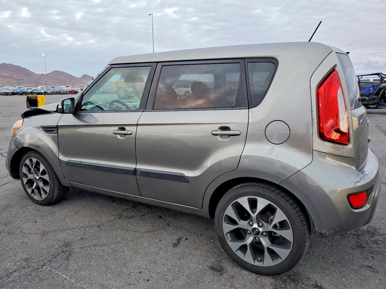 2012 KIA SOUL