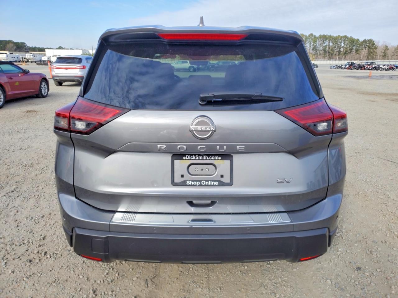 2024 NISSAN ROGUE