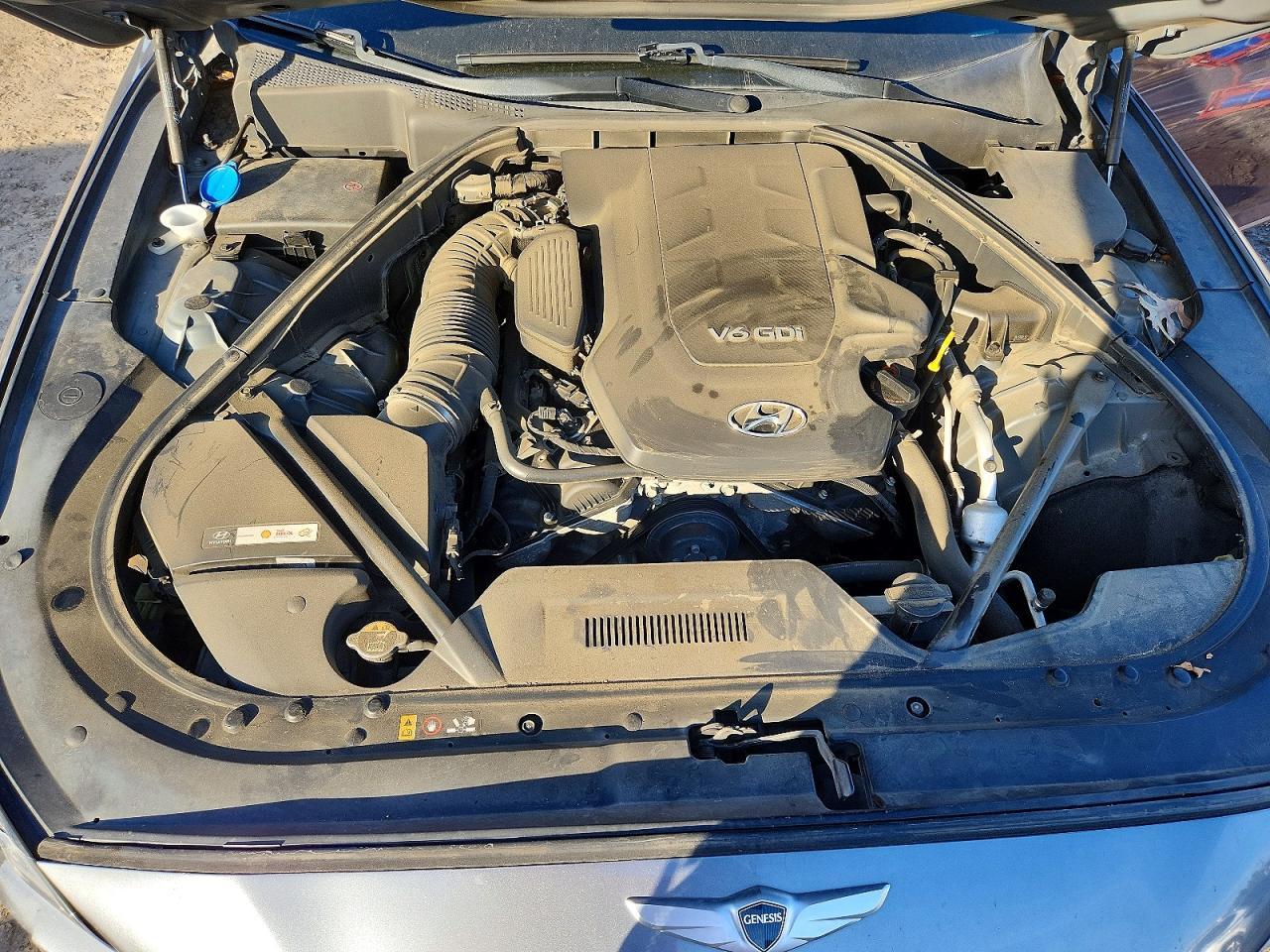 2015 HYUNDAI GENESIS