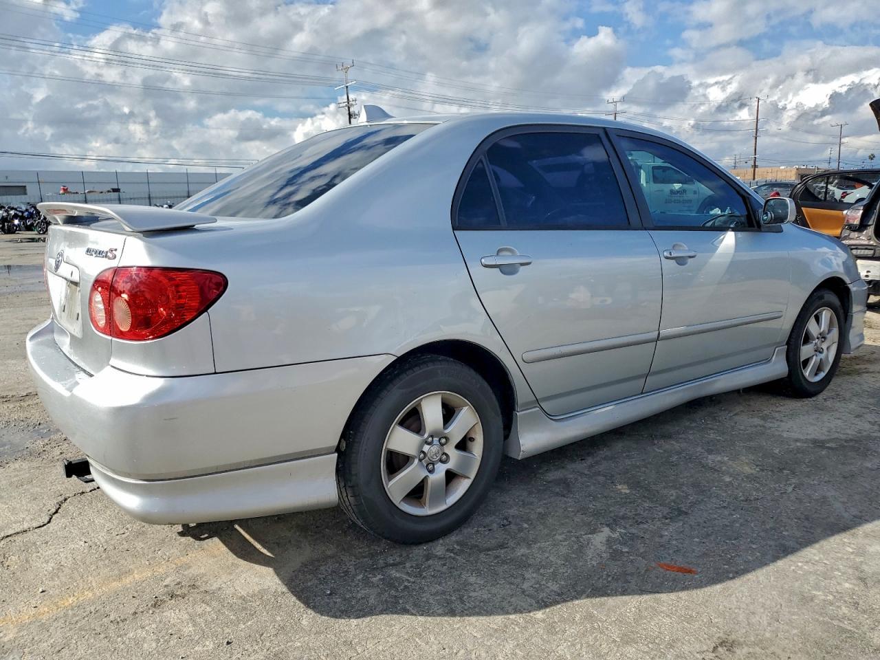 2005 TOYOTA COROLLA