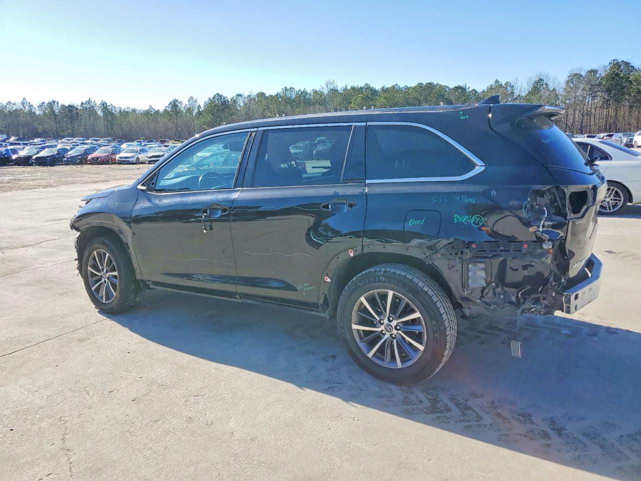 2019 TOYOTA HIGHLANDER
