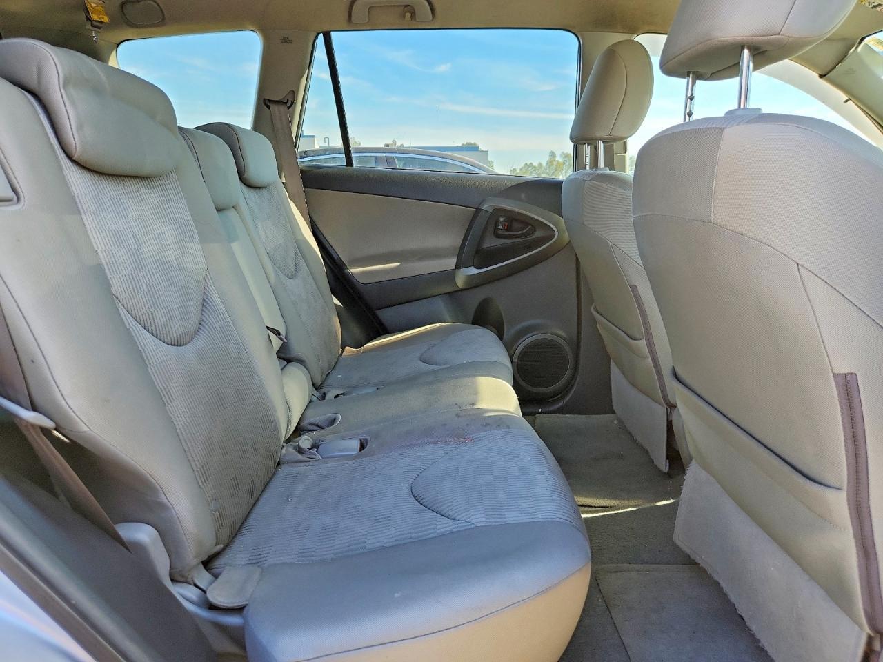2009 TOYOTA RAV4