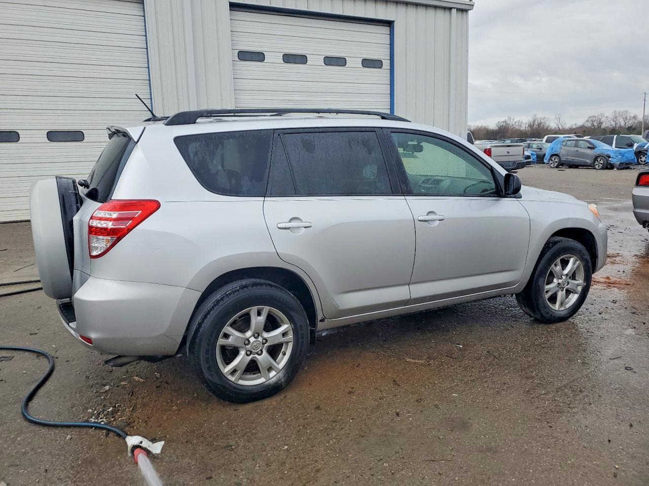 2011 TOYOTA RAV4