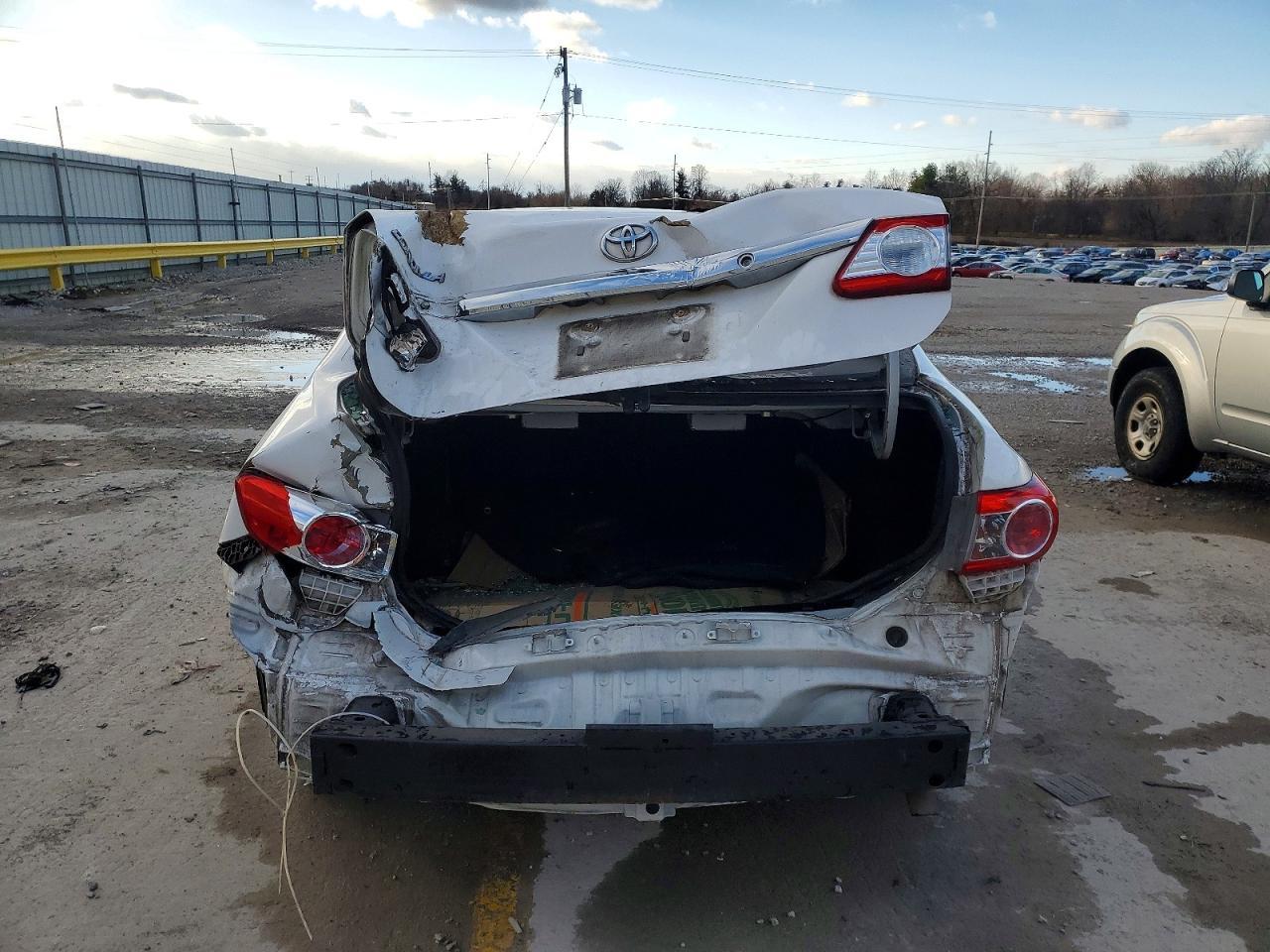 2013 TOYOTA COROLLA