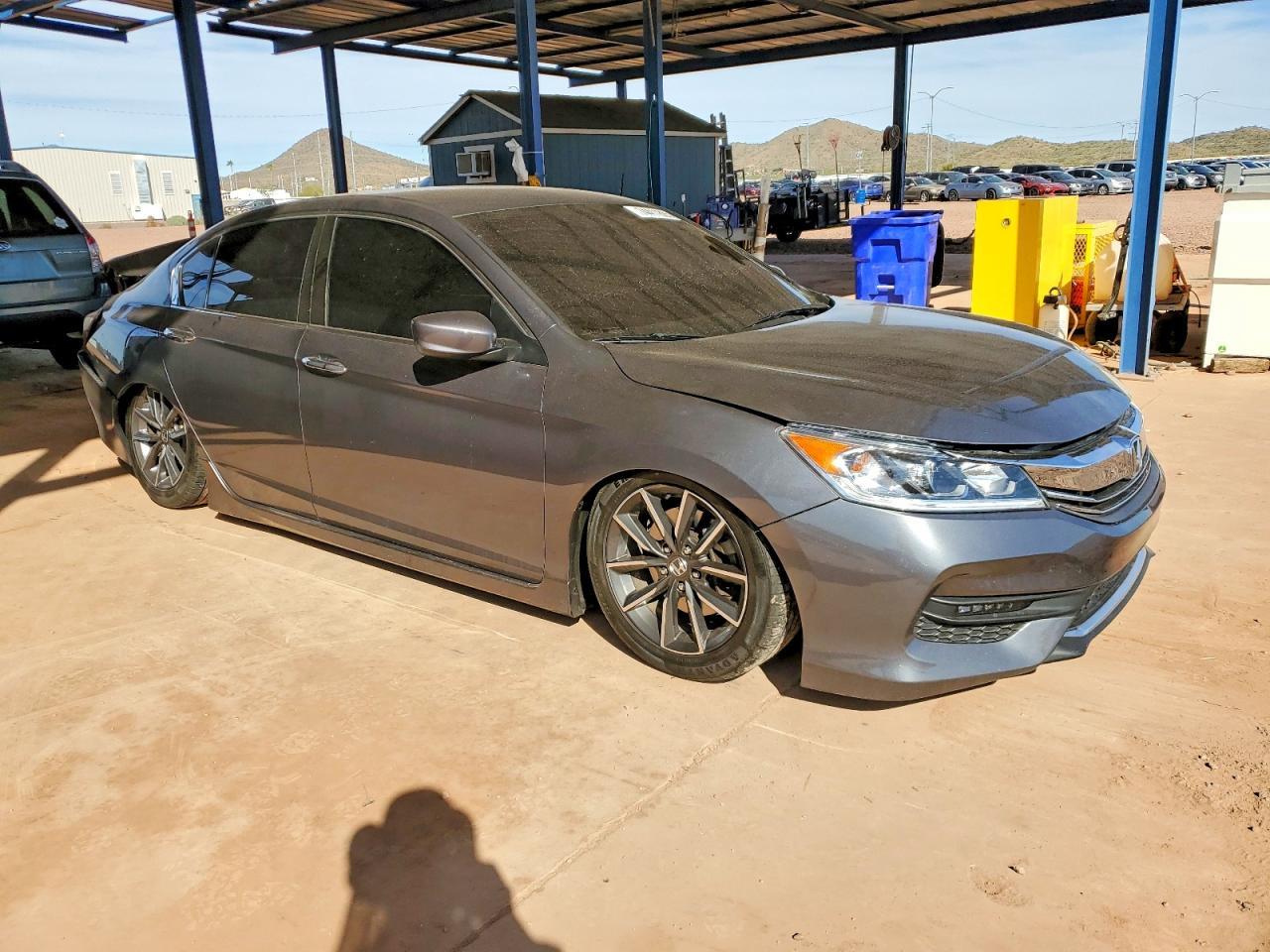 2017 HONDA ACCORD