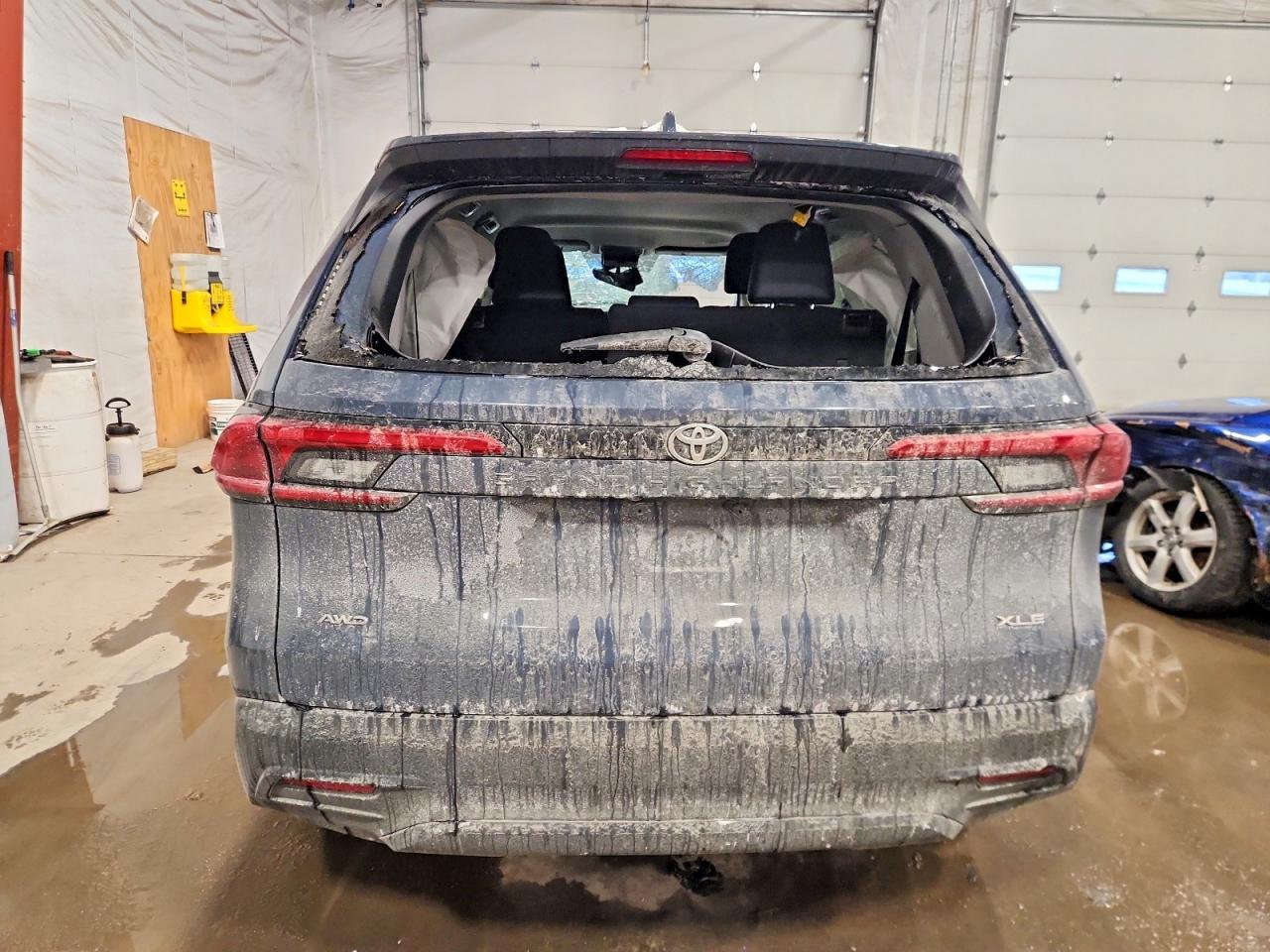 2024 TOYOTA HIGHLANDER