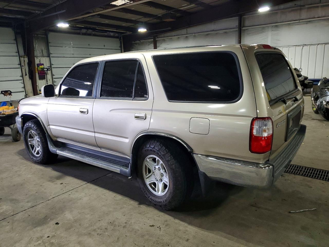 2001 TOYOTA 4Runner