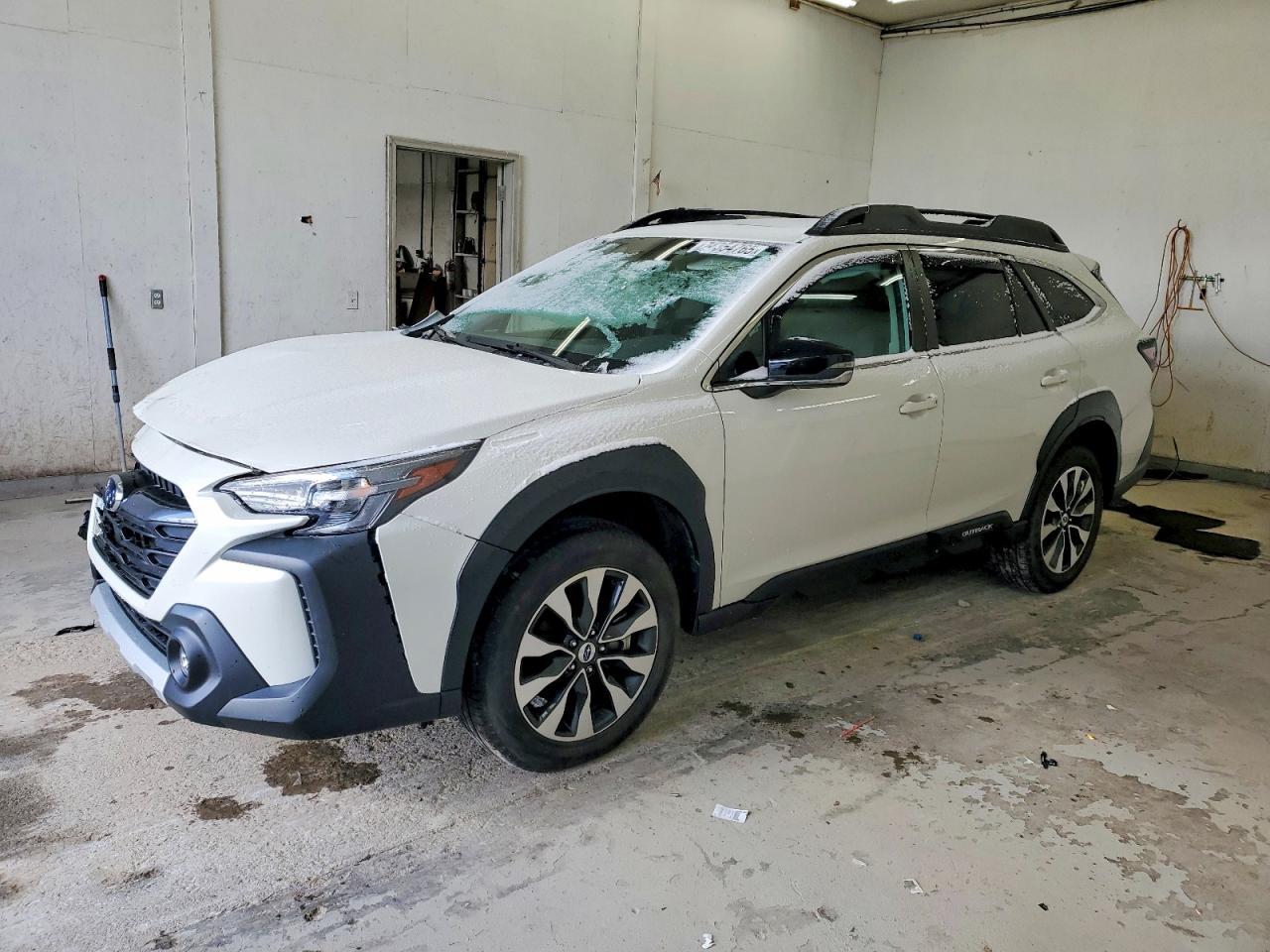 2023 SUBARU Outback