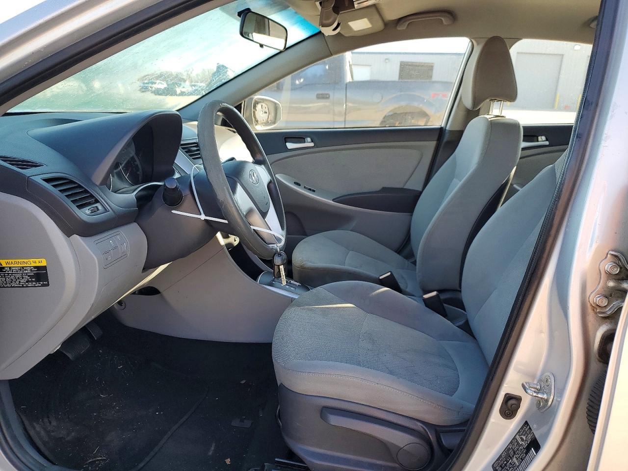2013 HYUNDAI ACCENT