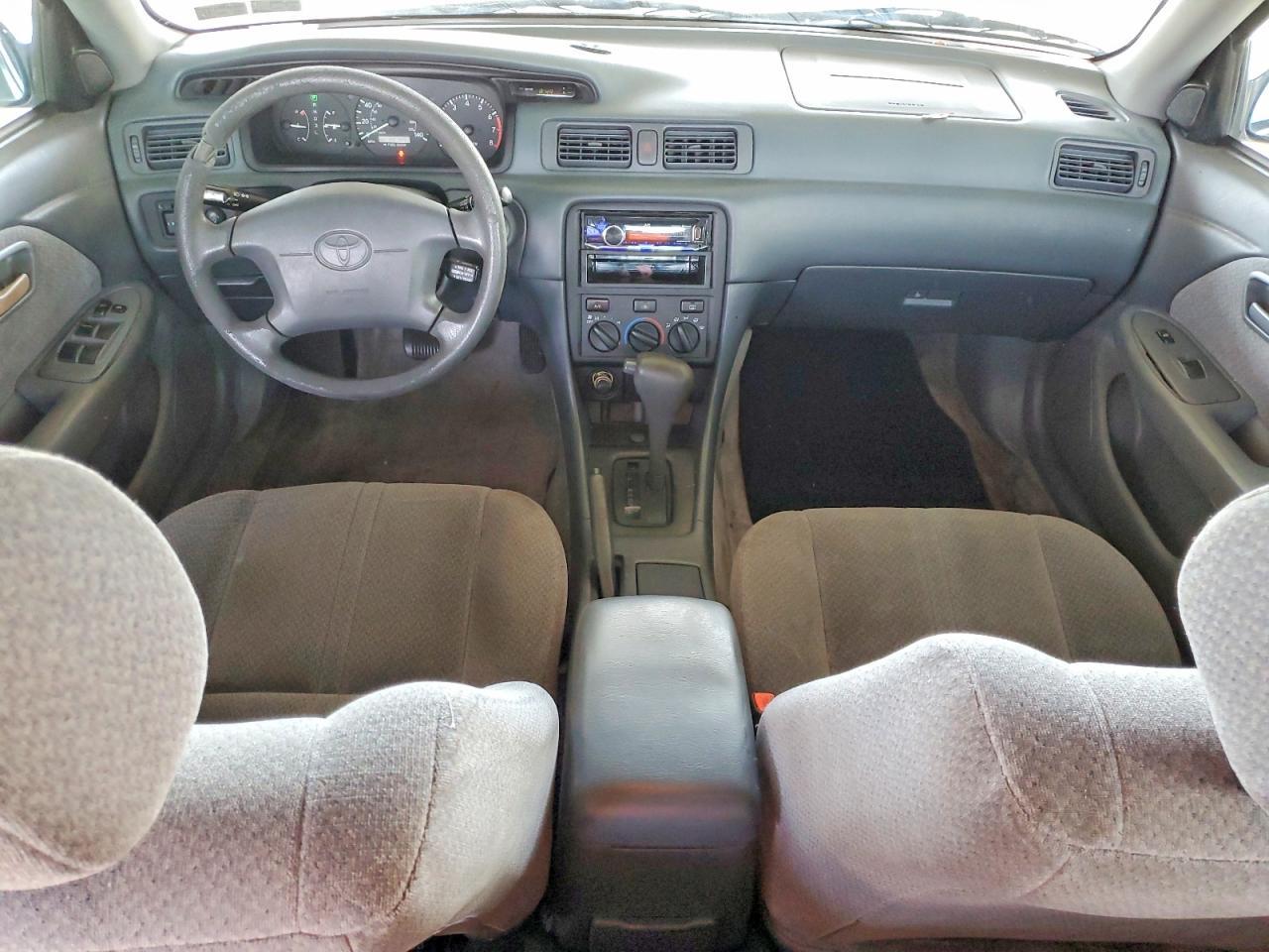 2000 TOYOTA CAMRY