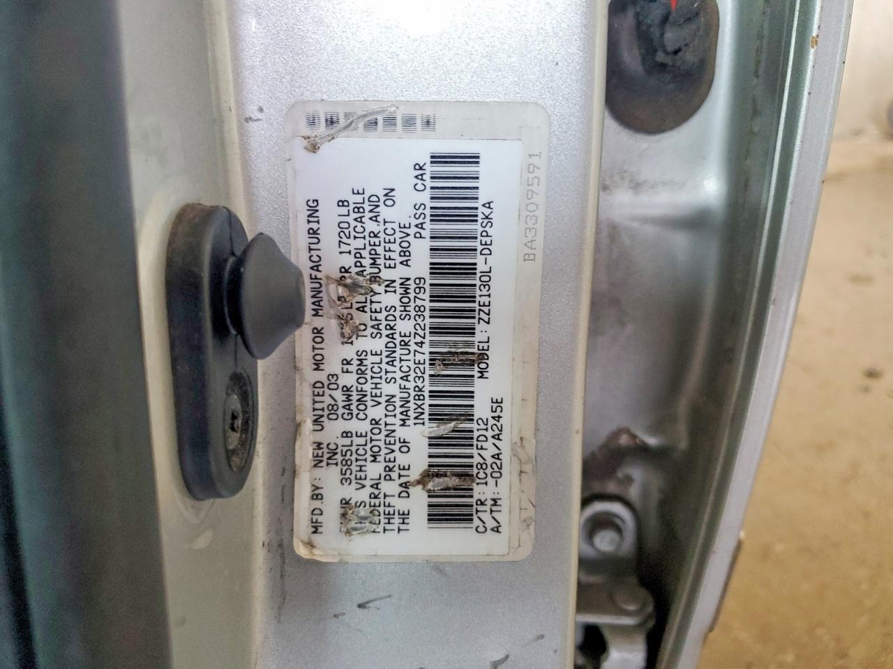 2004 TOYOTA COROLLA