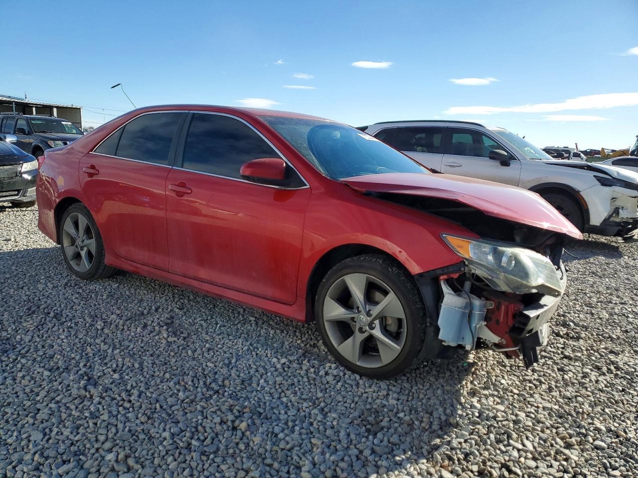 2012 TOYOTA CAMRY