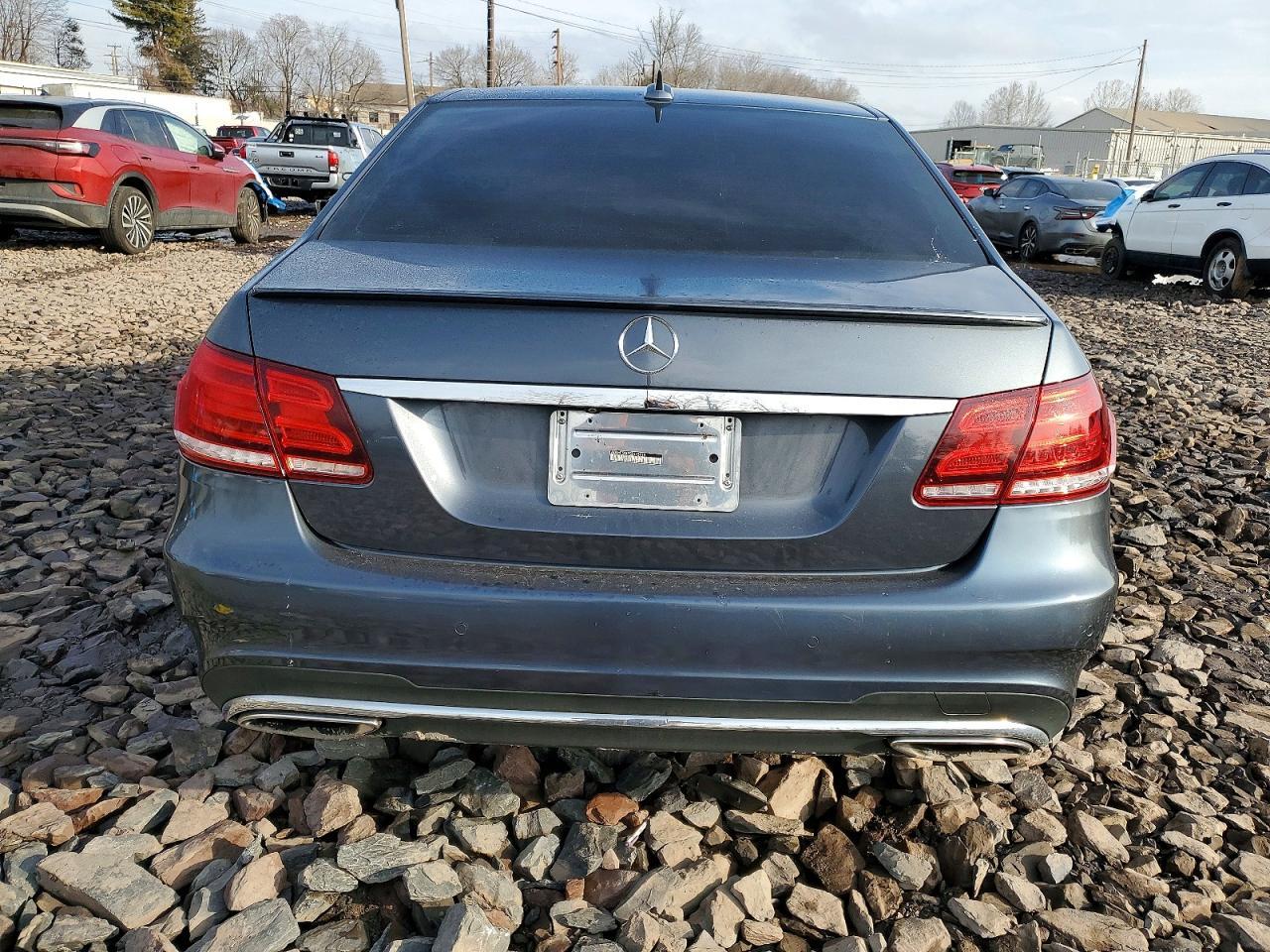 2016 MERCEDES-BENZ E-Class
