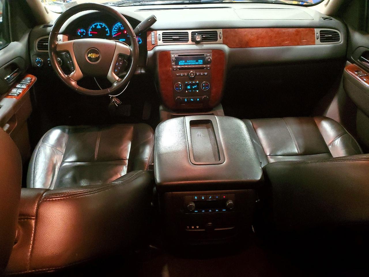 2011 CHEVROLET Tahoe