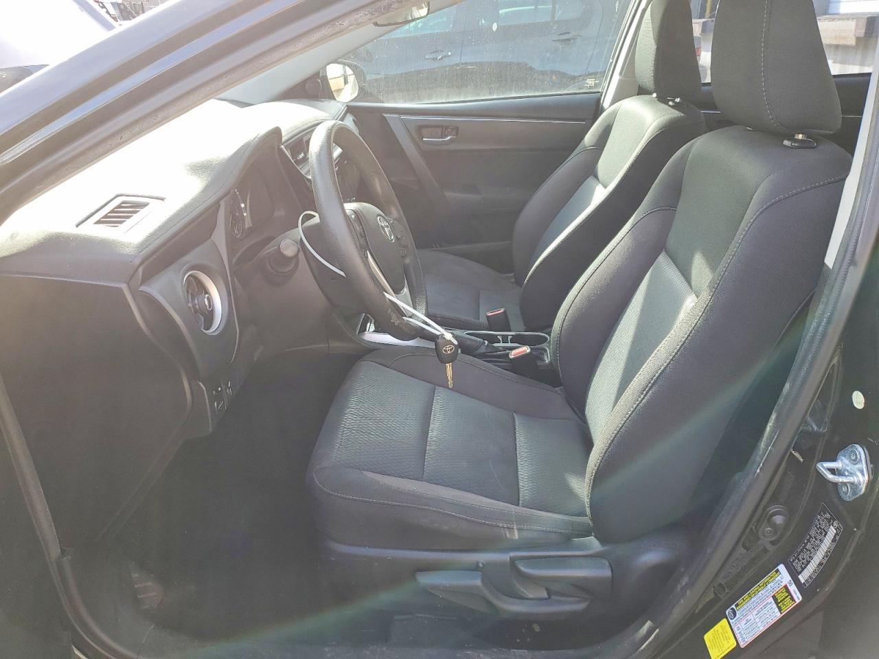 2017 TOYOTA COROLLA