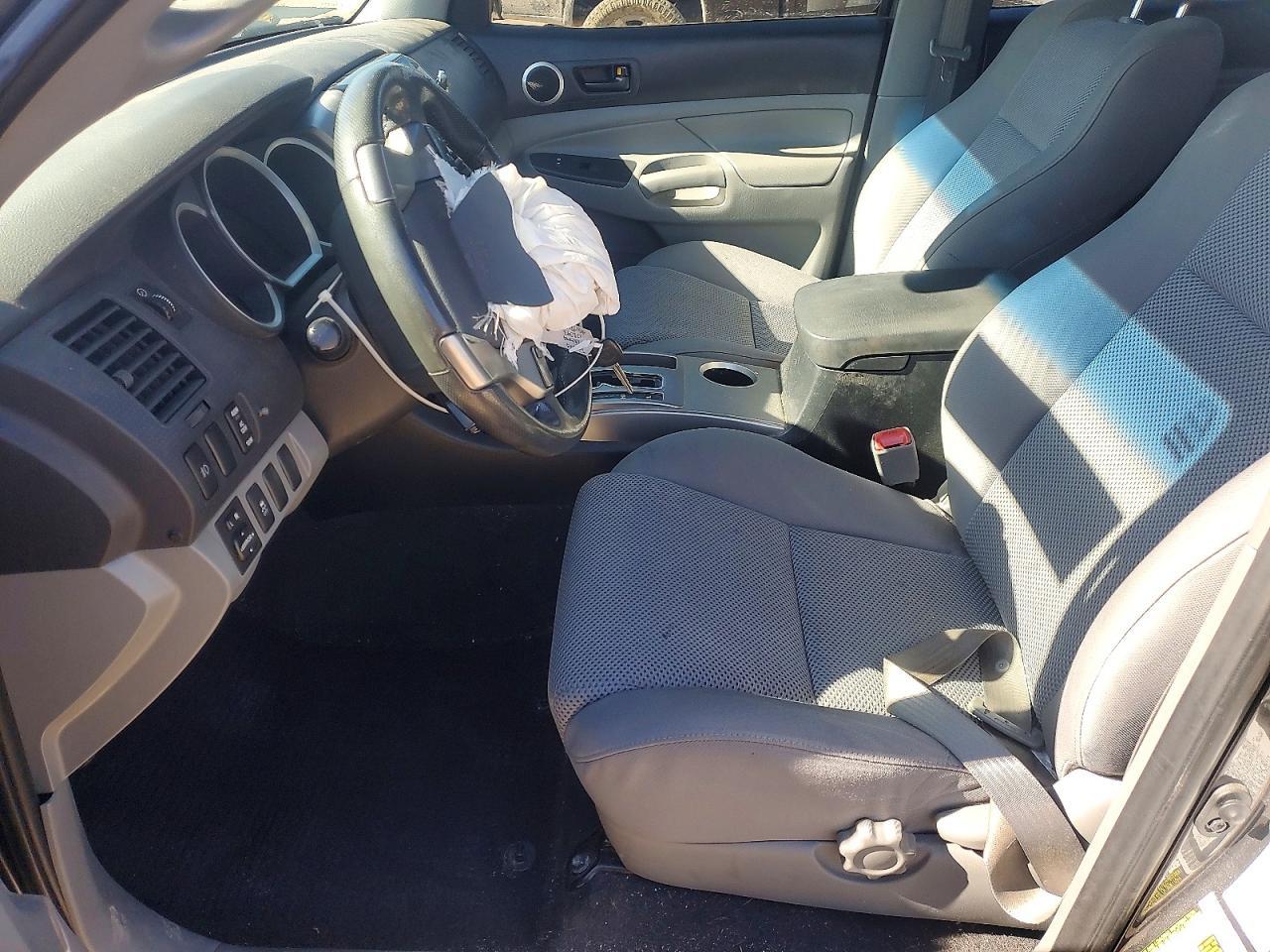 2012 TOYOTA TACOMA