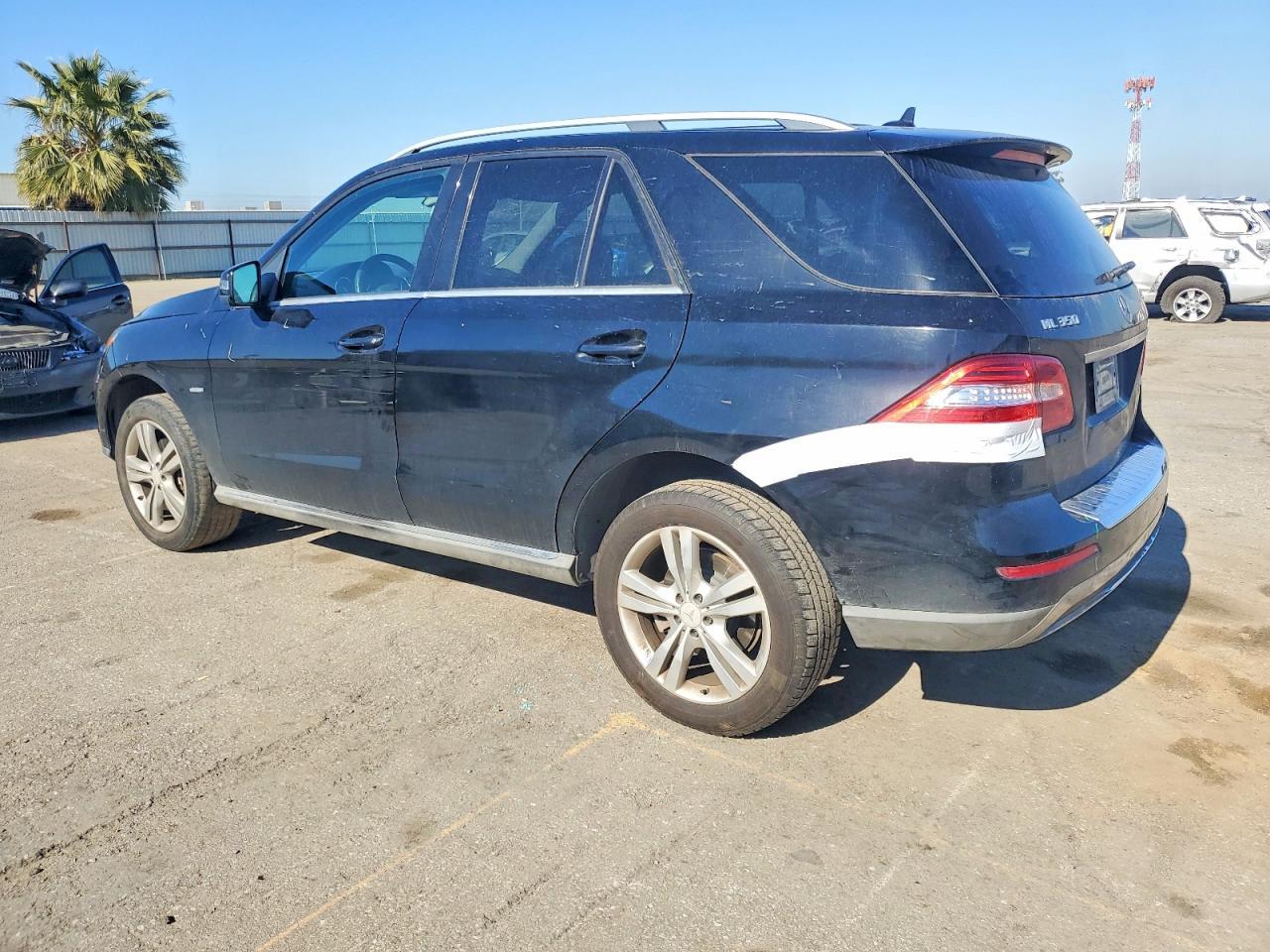 2012 MERCEDES-BENZ ML-Class