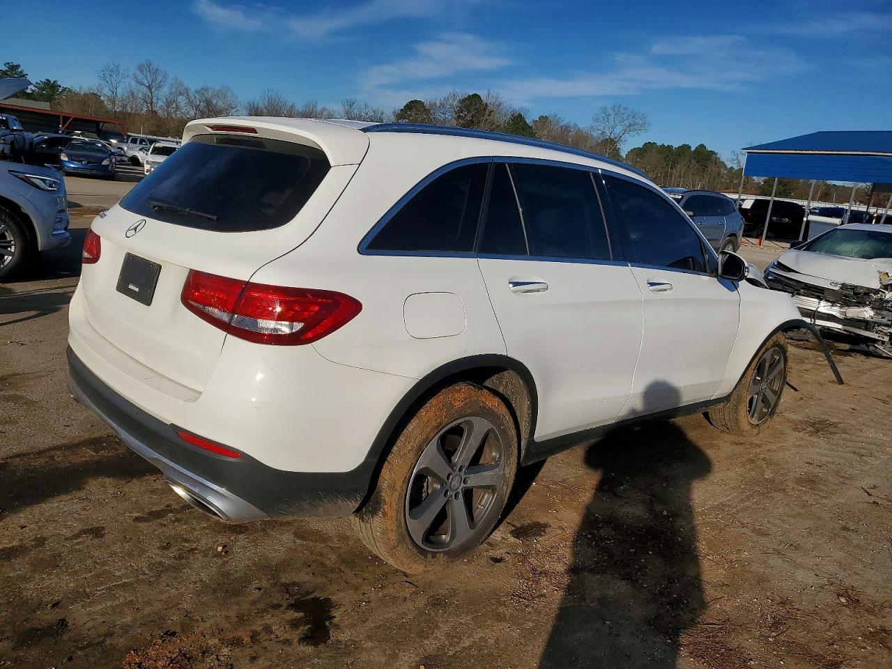 2017 MERCEDES-BENZ GLC-Class