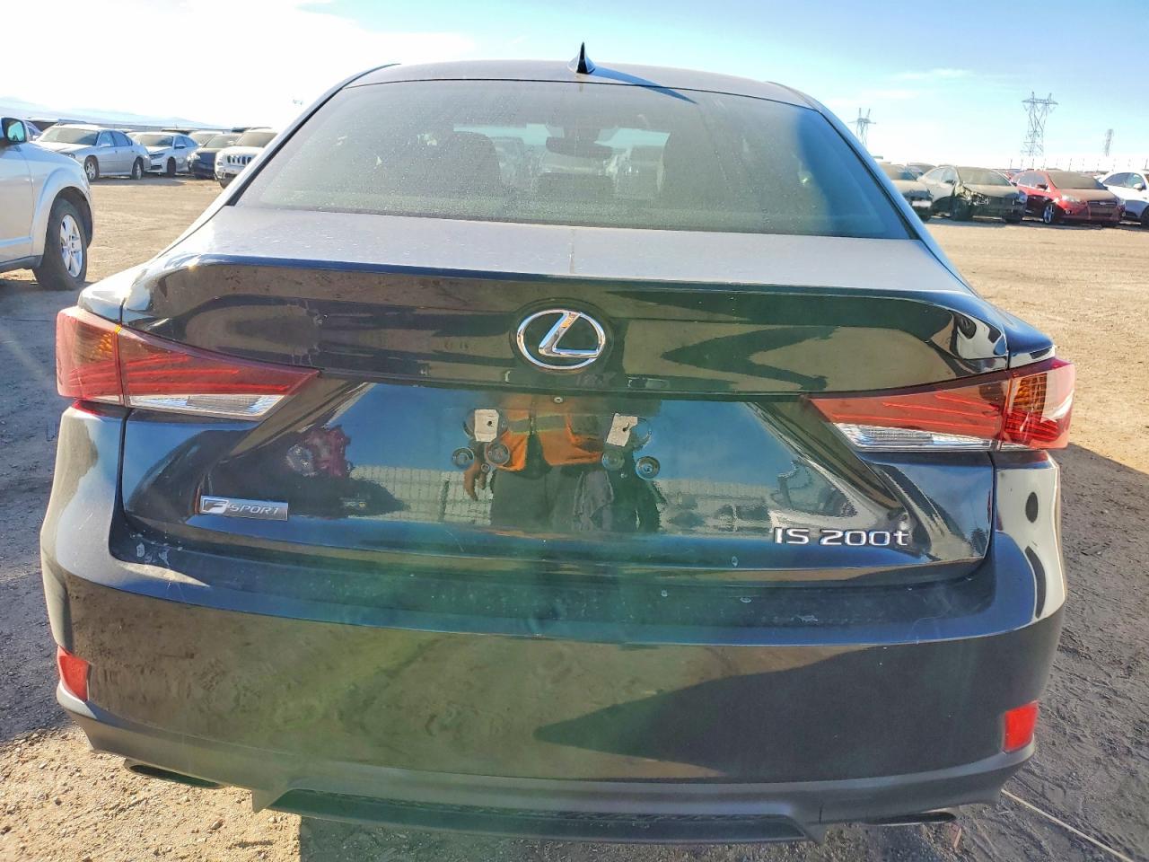 2017 LEXUS IS 200t