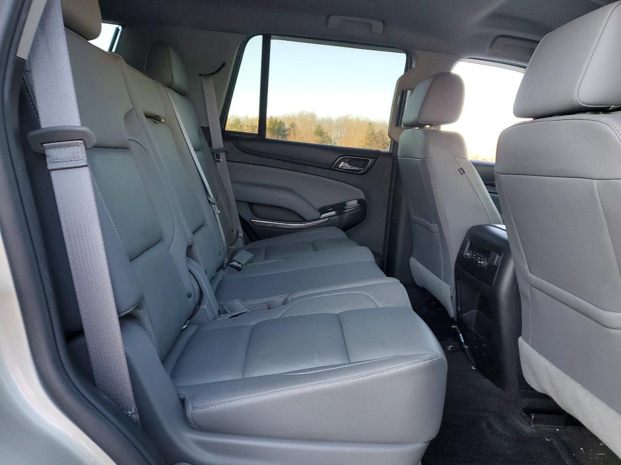 2016 CHEVROLET Tahoe