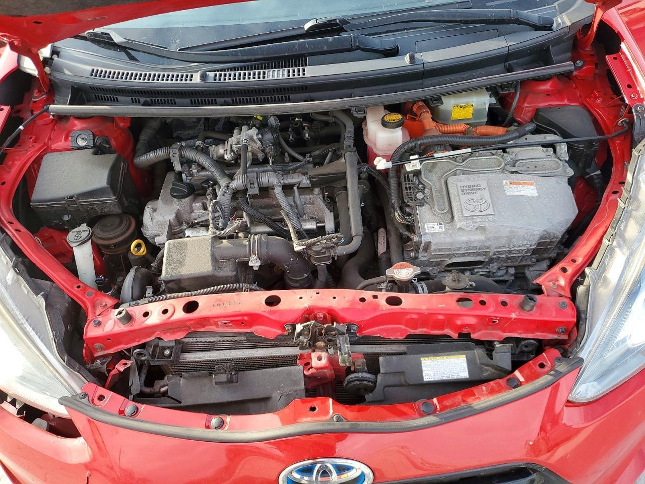 2015 TOYOTA Prius c