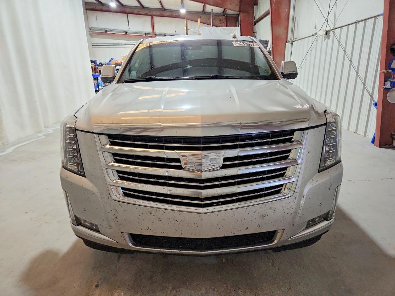 2018 CADILLAC Escalade ESV