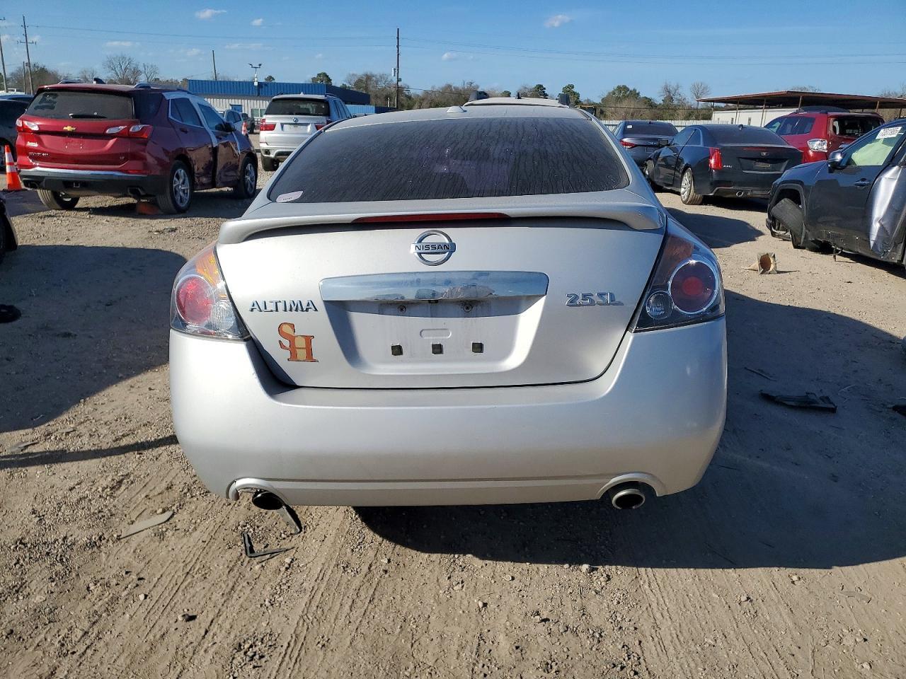 2012 NISSAN ALTIMA
