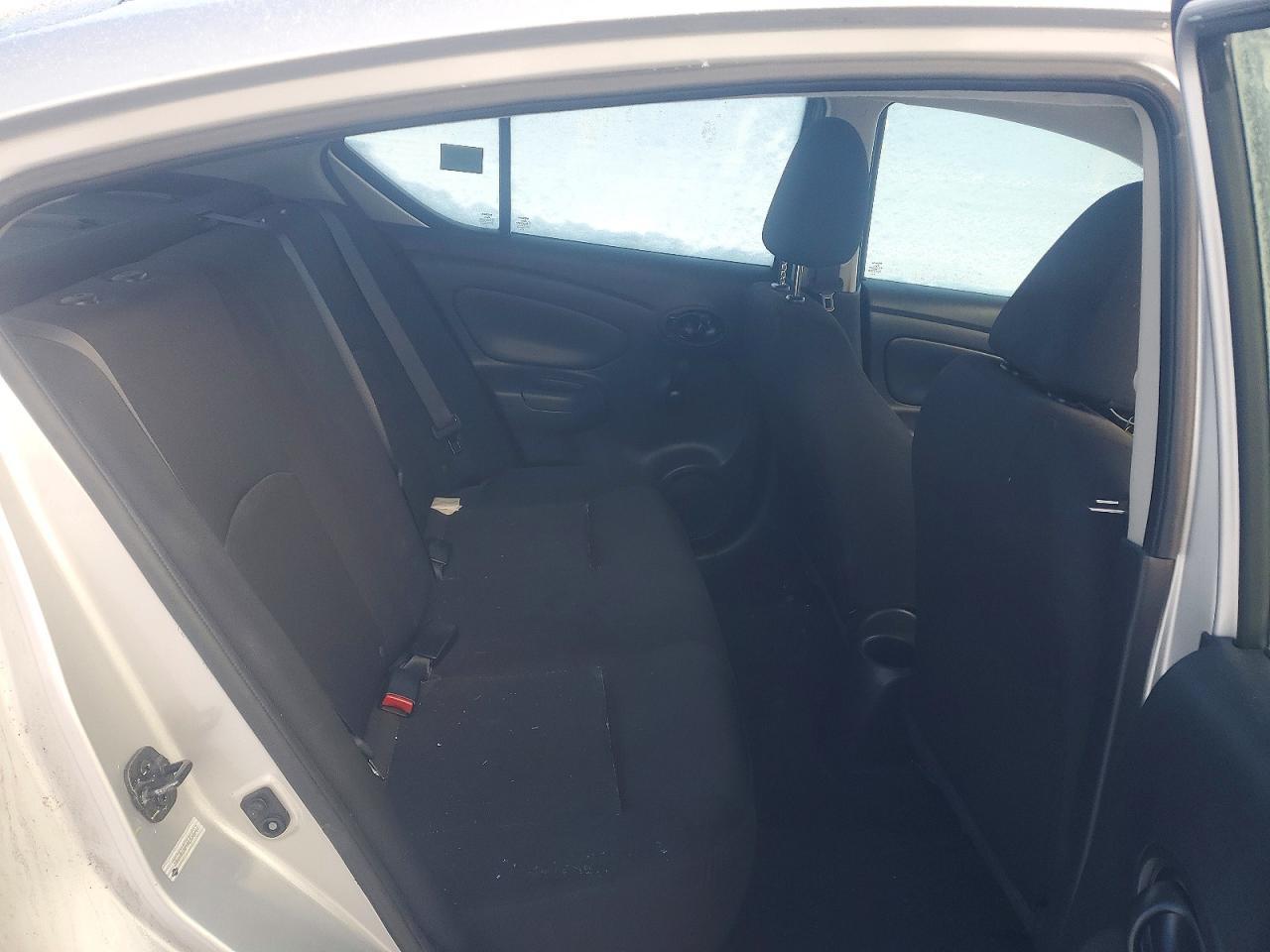 2019 NISSAN VERSA