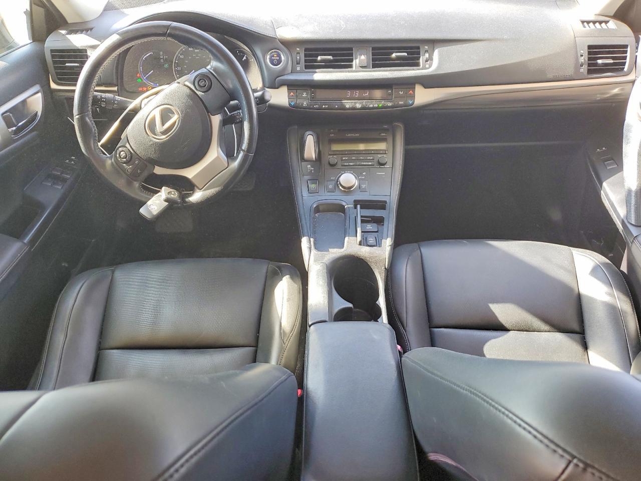 2015 LEXUS CT 200