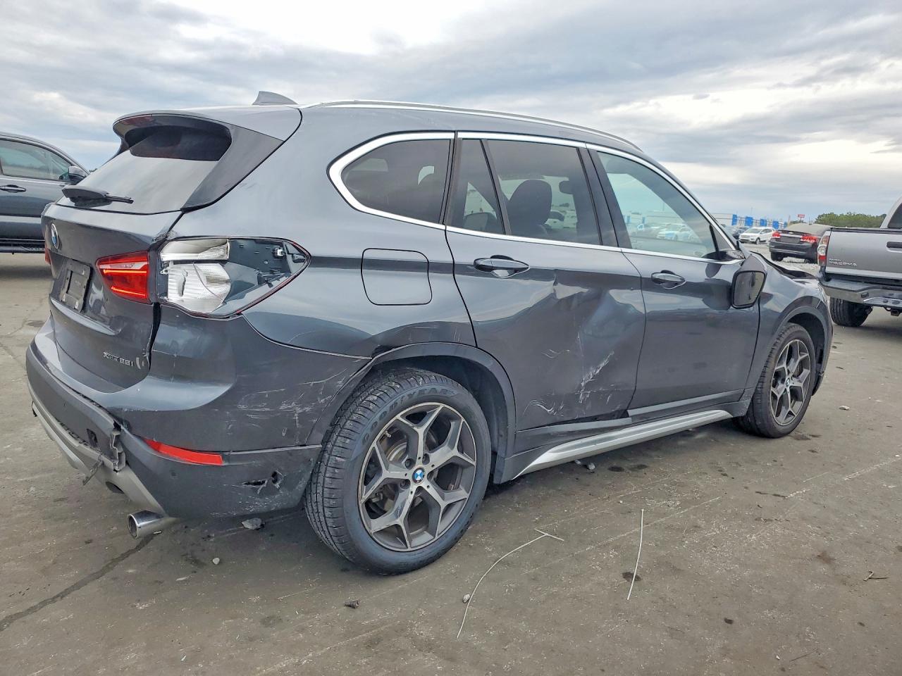 2019 BMW X1