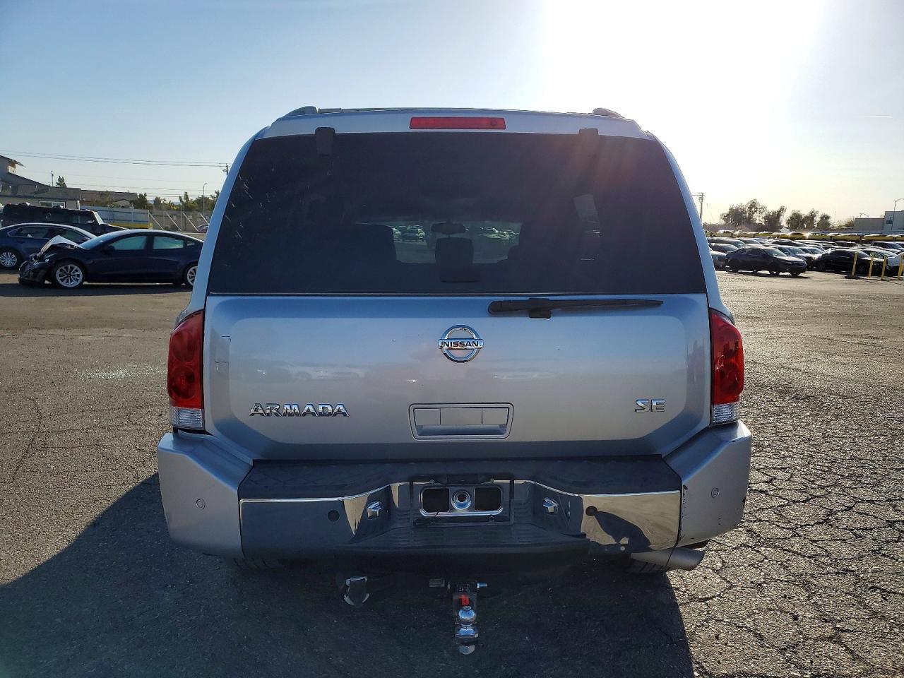 2005 NISSAN Armada