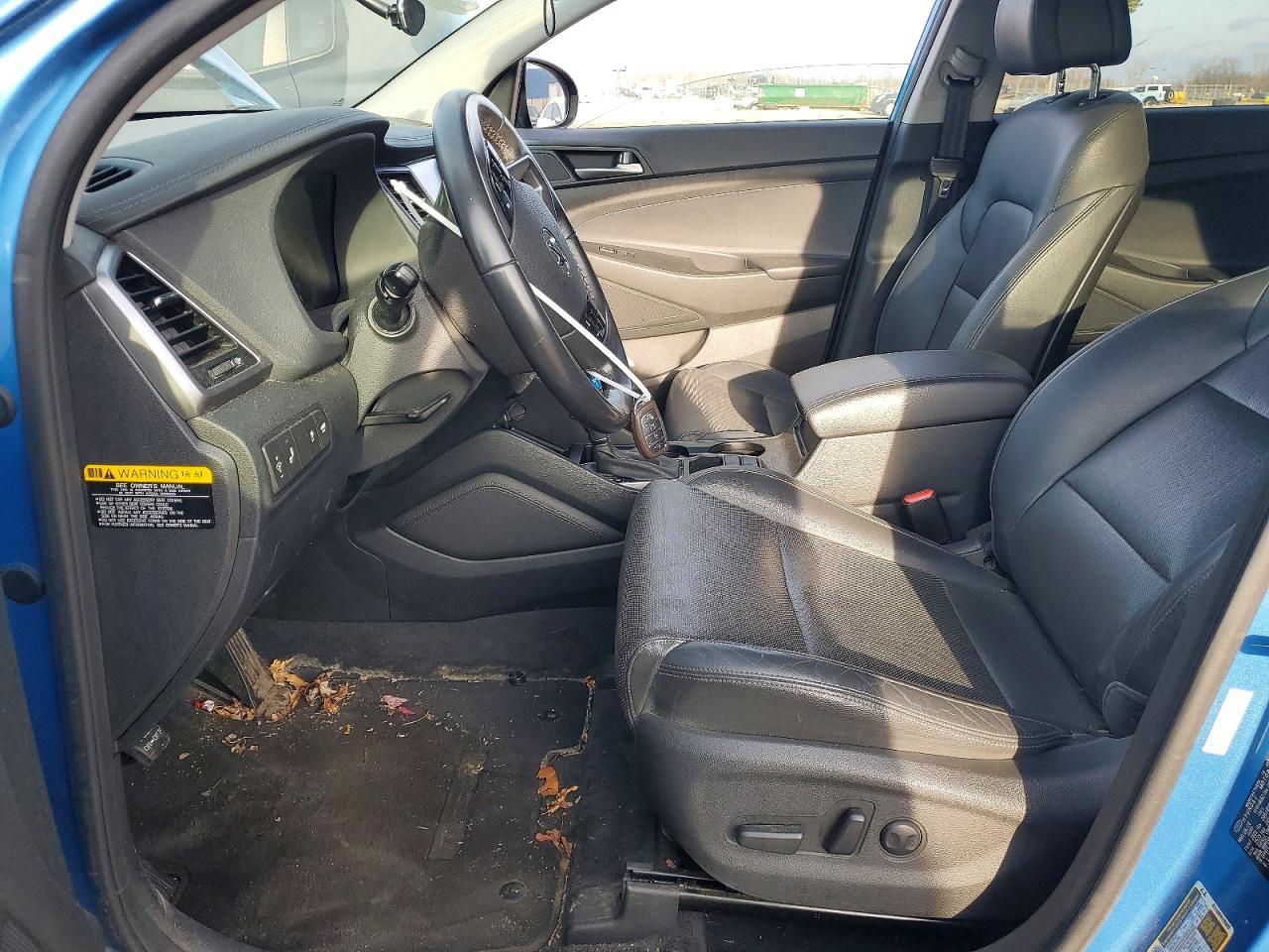 2016 HYUNDAI TUCSON