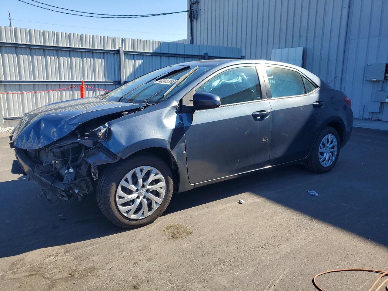 2017 TOYOTA COROLLA