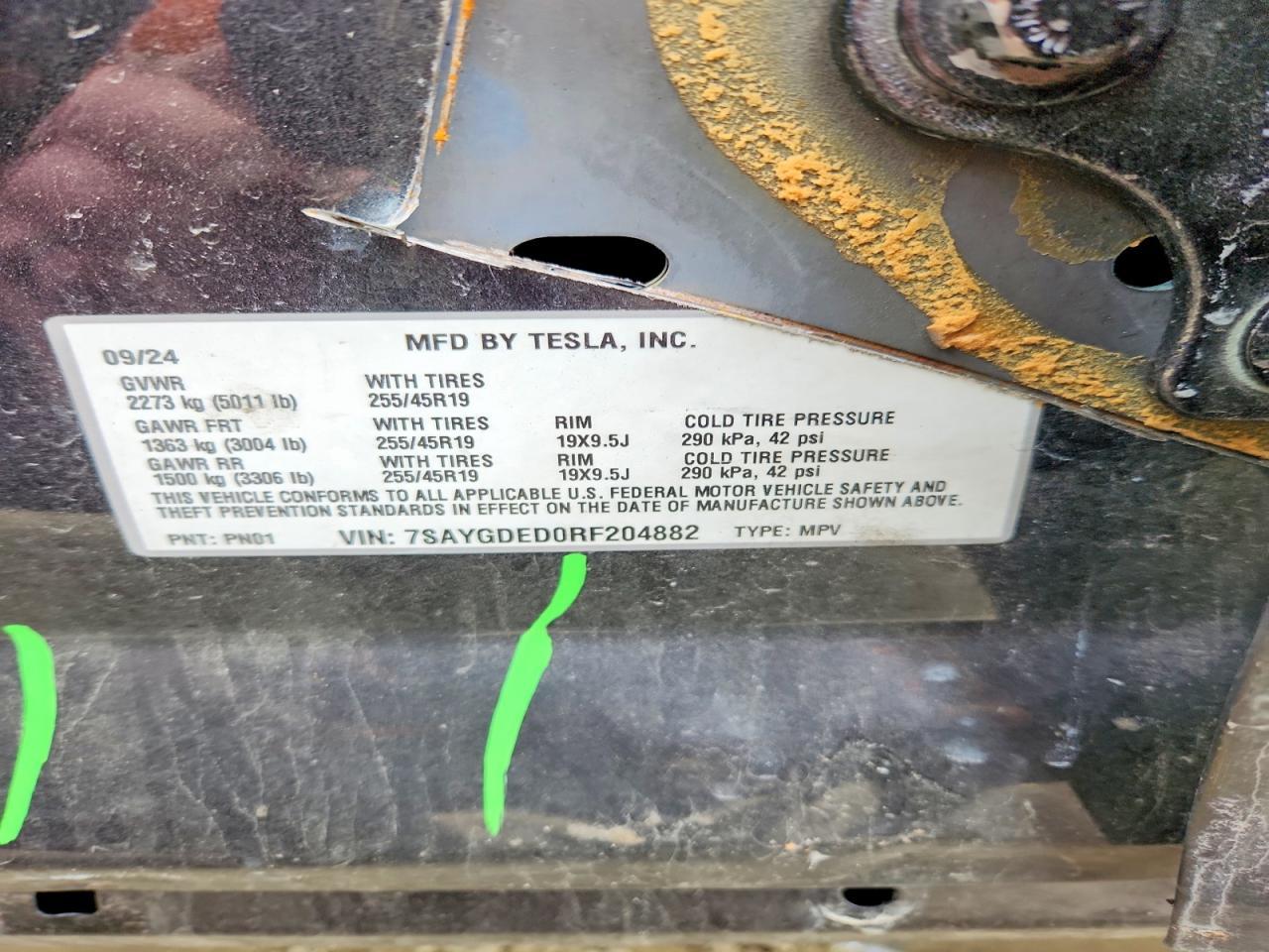 2024 TESLA MODEL Y