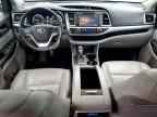 2016 TOYOTA HIGHLANDER