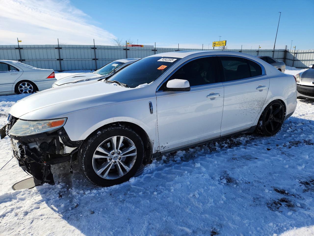 2011 LINCOLN MKS