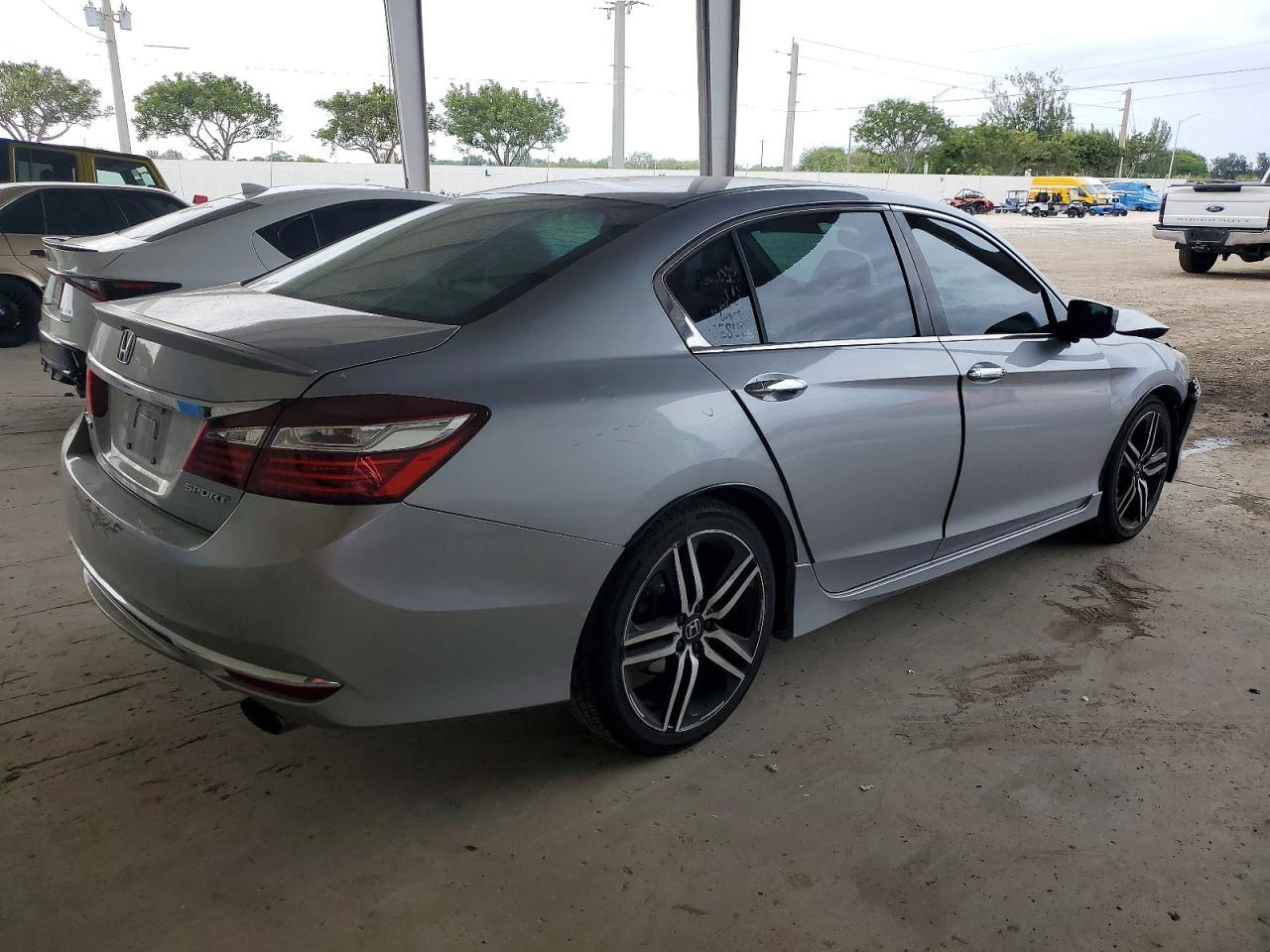 2016 HONDA ACCORD