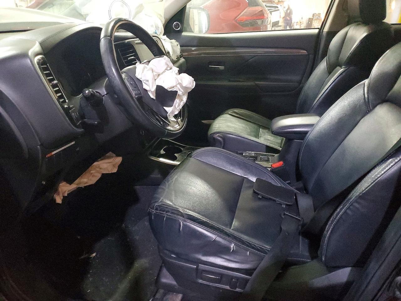 2019 MITSUBISHI outlander