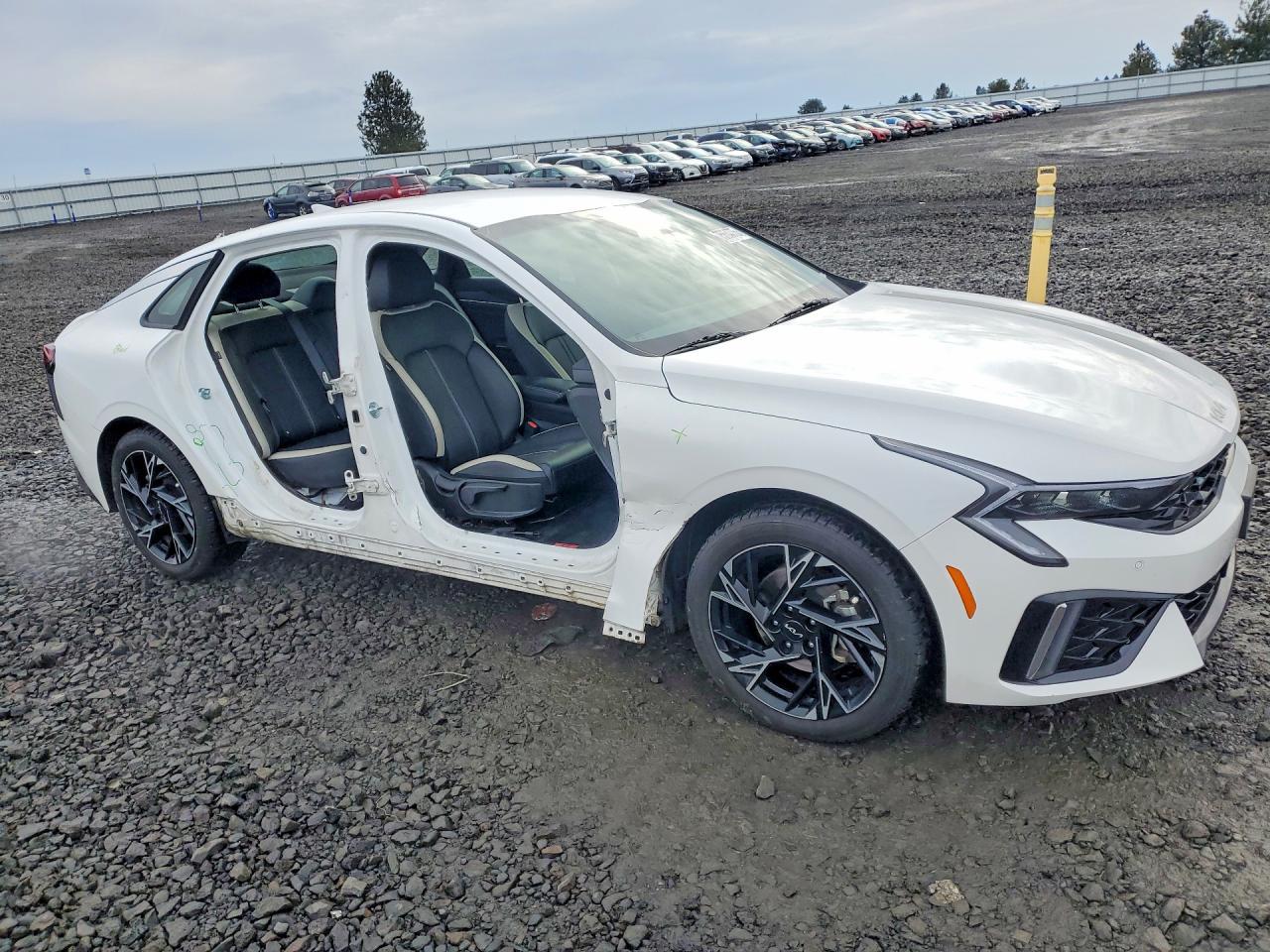 2025 KIA K5