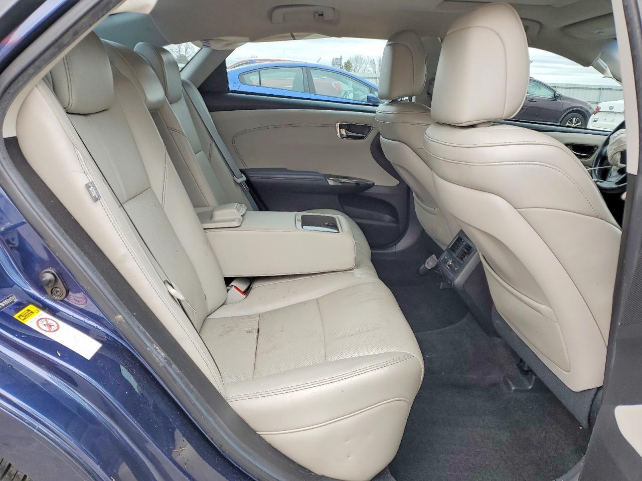 2015 TOYOTA Avalon