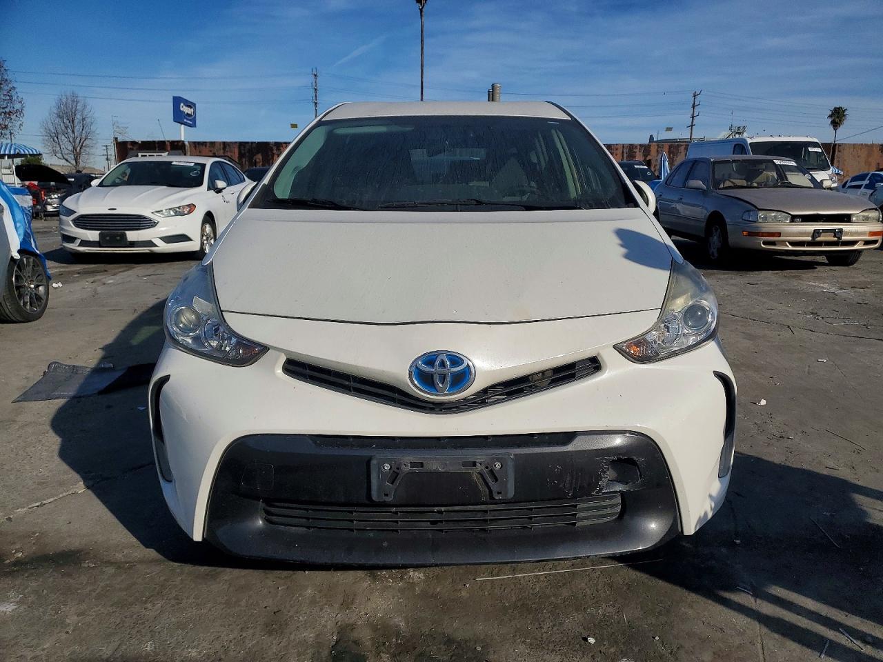 2017 TOYOTA PRIUS V