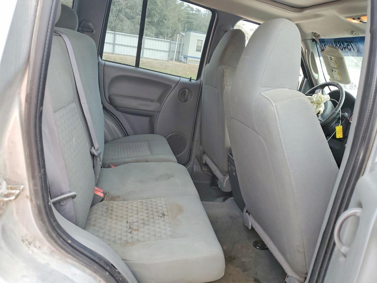 2006 JEEP Liberty