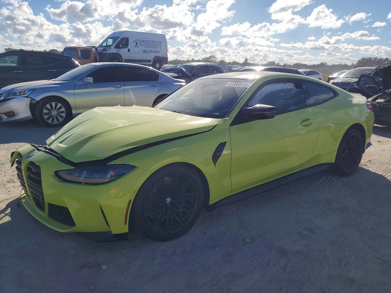 2025 BMW M4