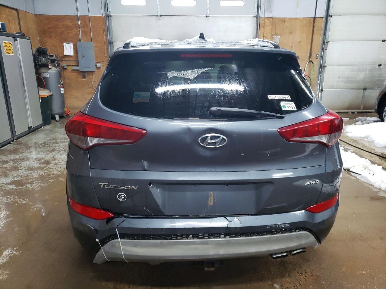 2018 HYUNDAI TUCSON