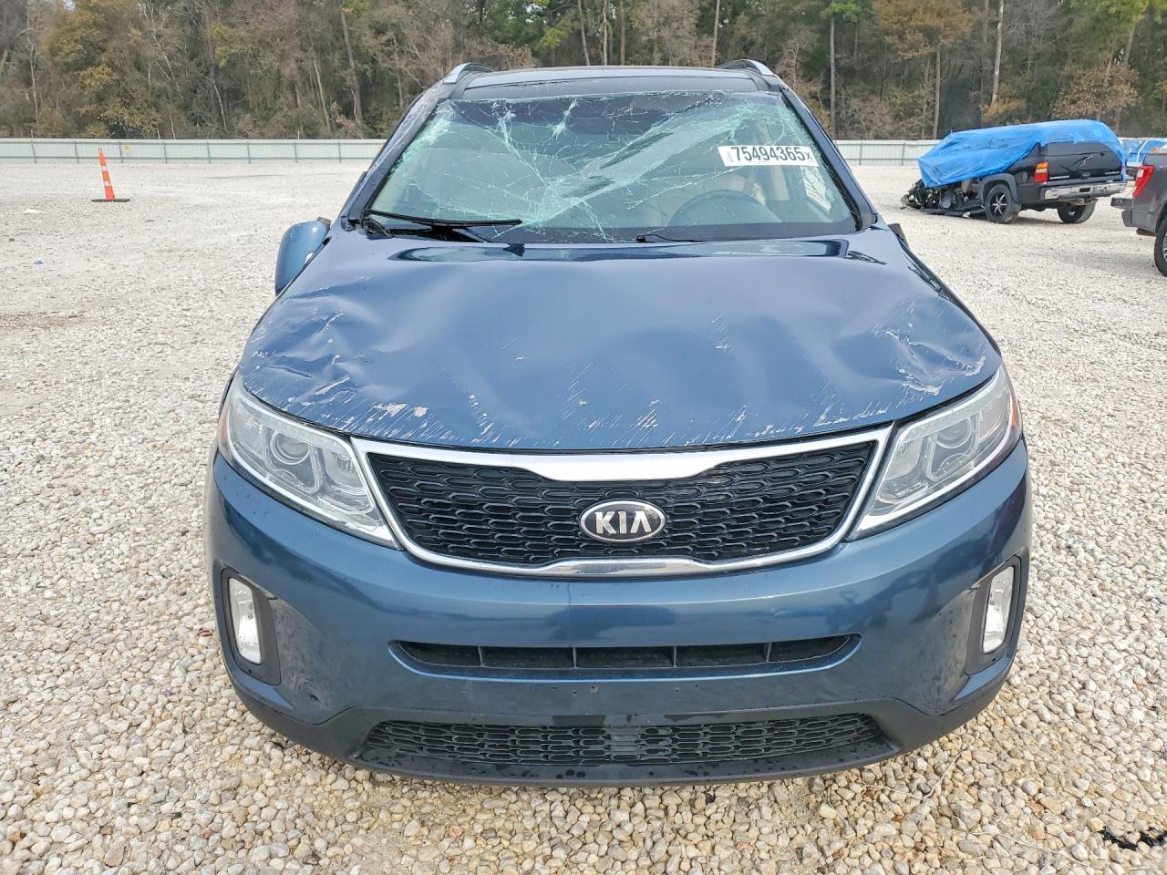 2015 KIA SORENTO