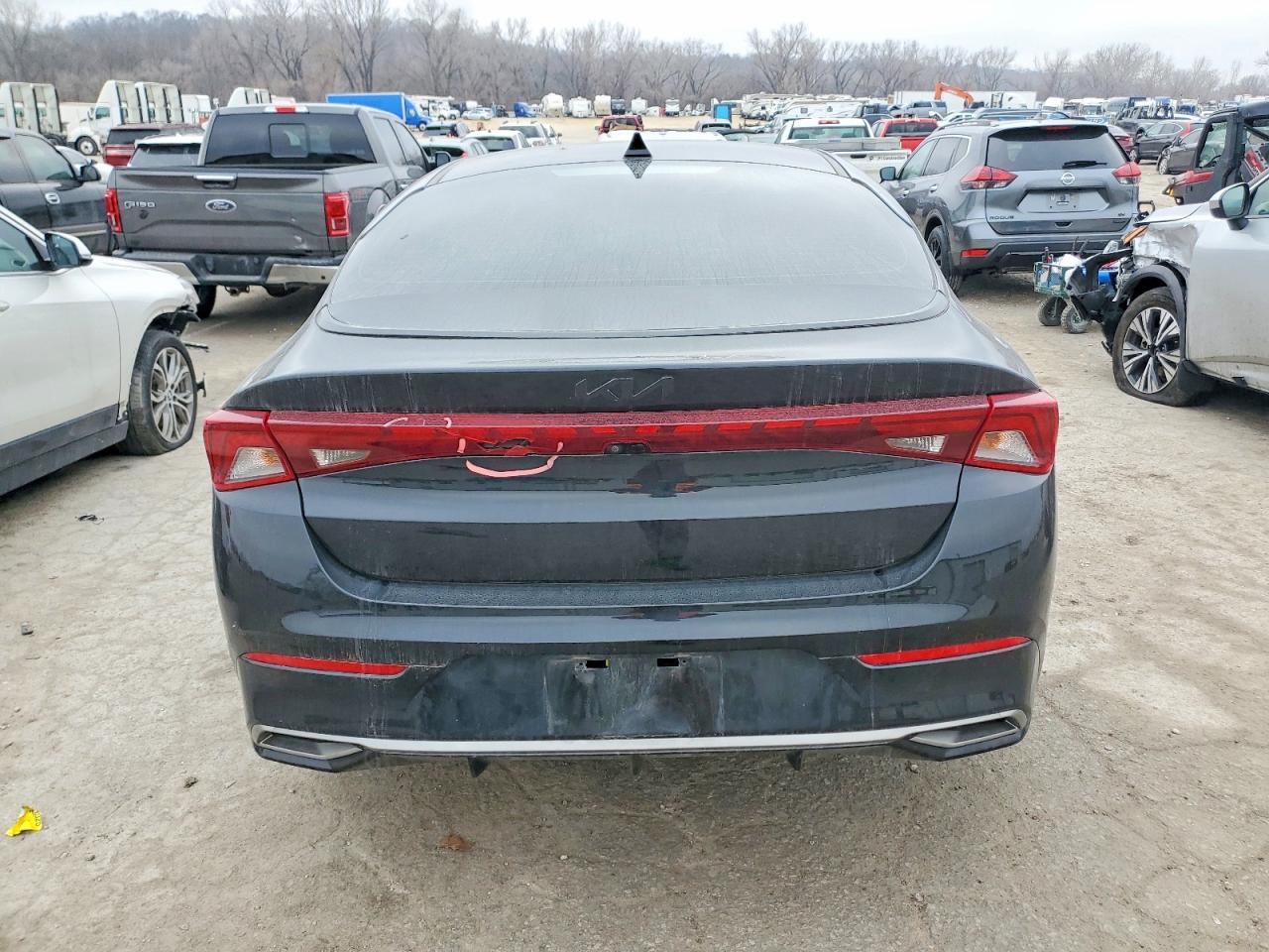 2023 KIA K5