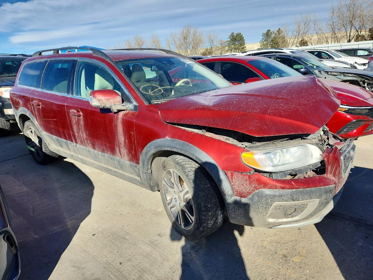 2013 VOLVO XC70