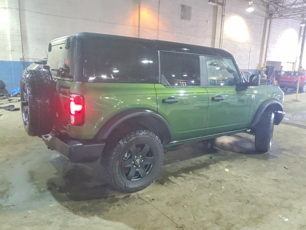 2025 FORD Bronco