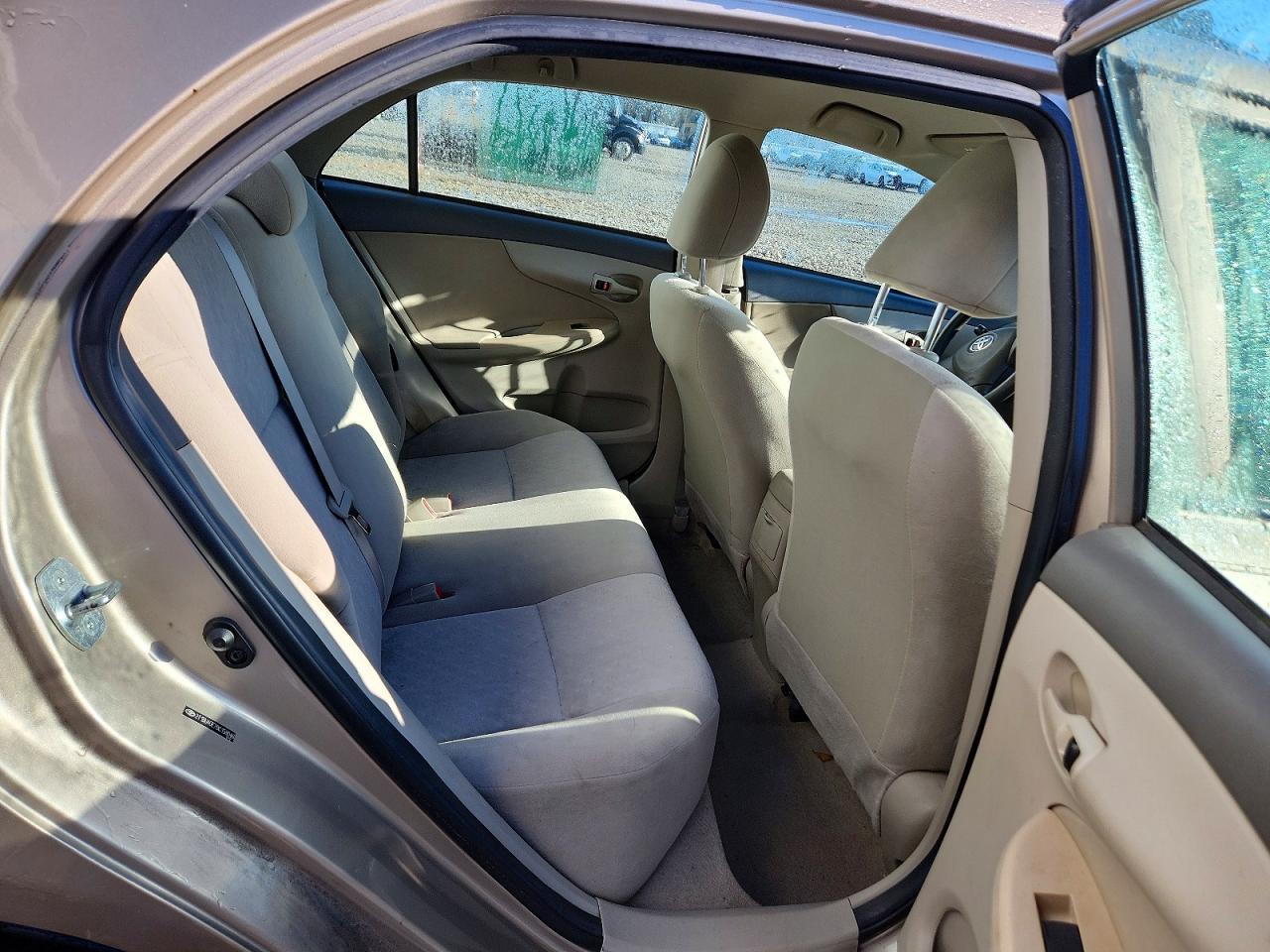 2009 TOYOTA COROLLA