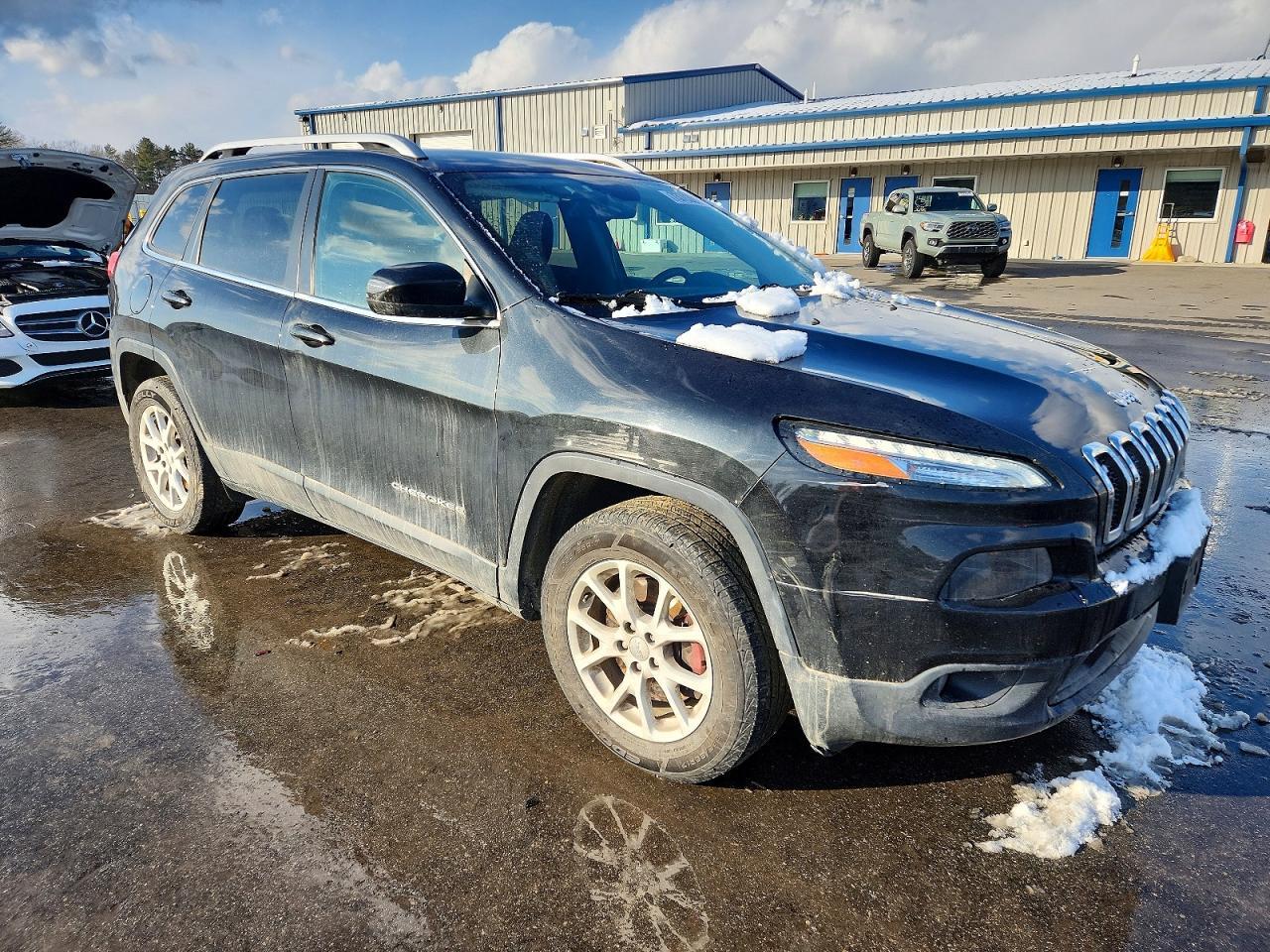 2016 JEEP CHEROKEE